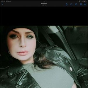 Meet your Posher, Jasmine